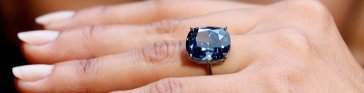 Diamante Azul, “Blue Moon”, é leiloado por U$48,4 milhões